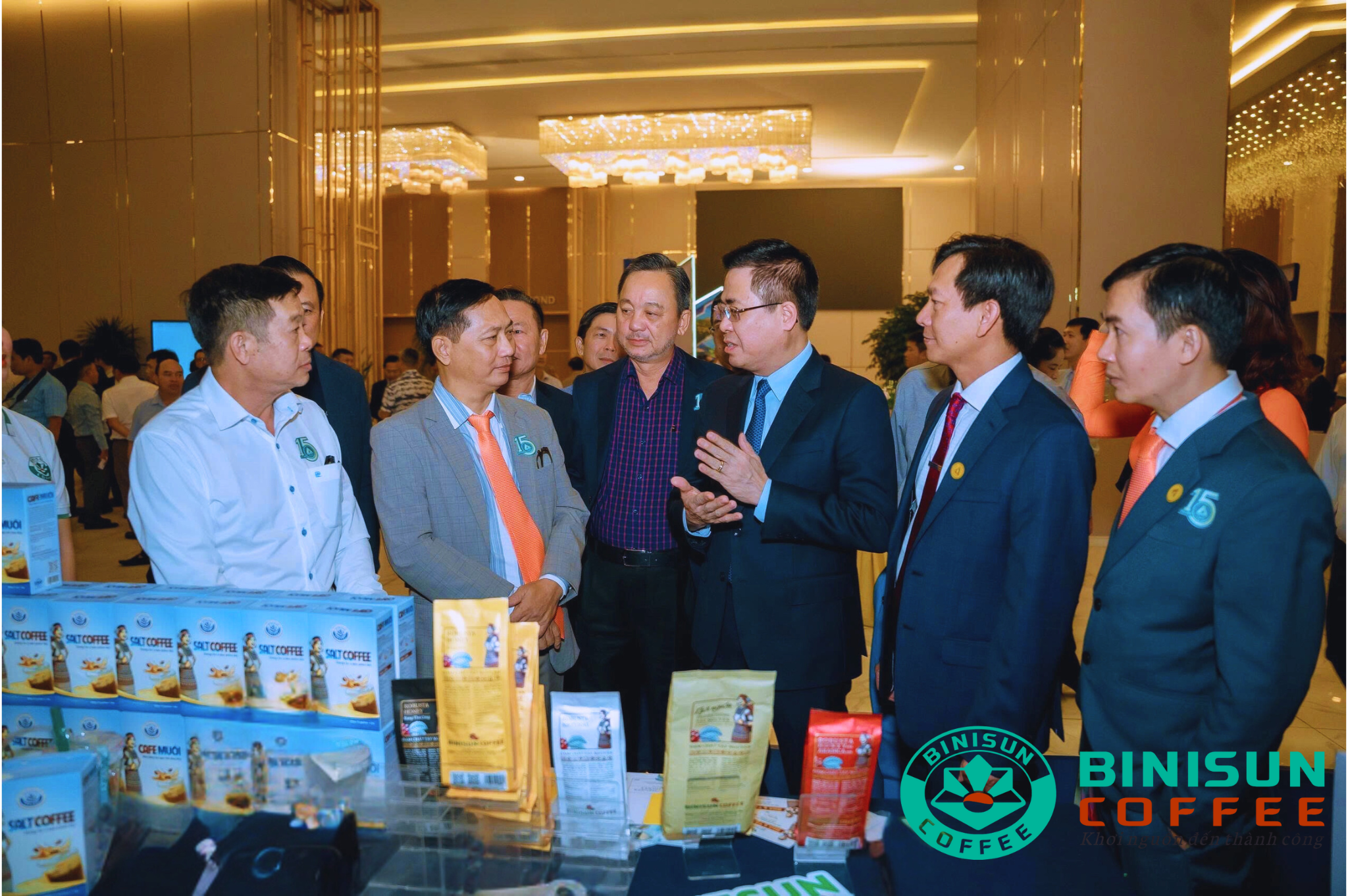 BINISUN THAM GIA NGÀY HỘI DOANH NHÂN QUẢNG NGÃI